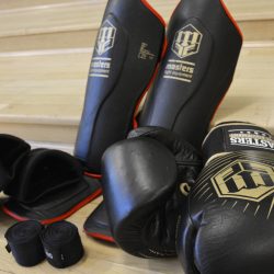 Jak dobrać zestaw bokserski do kickboxingu